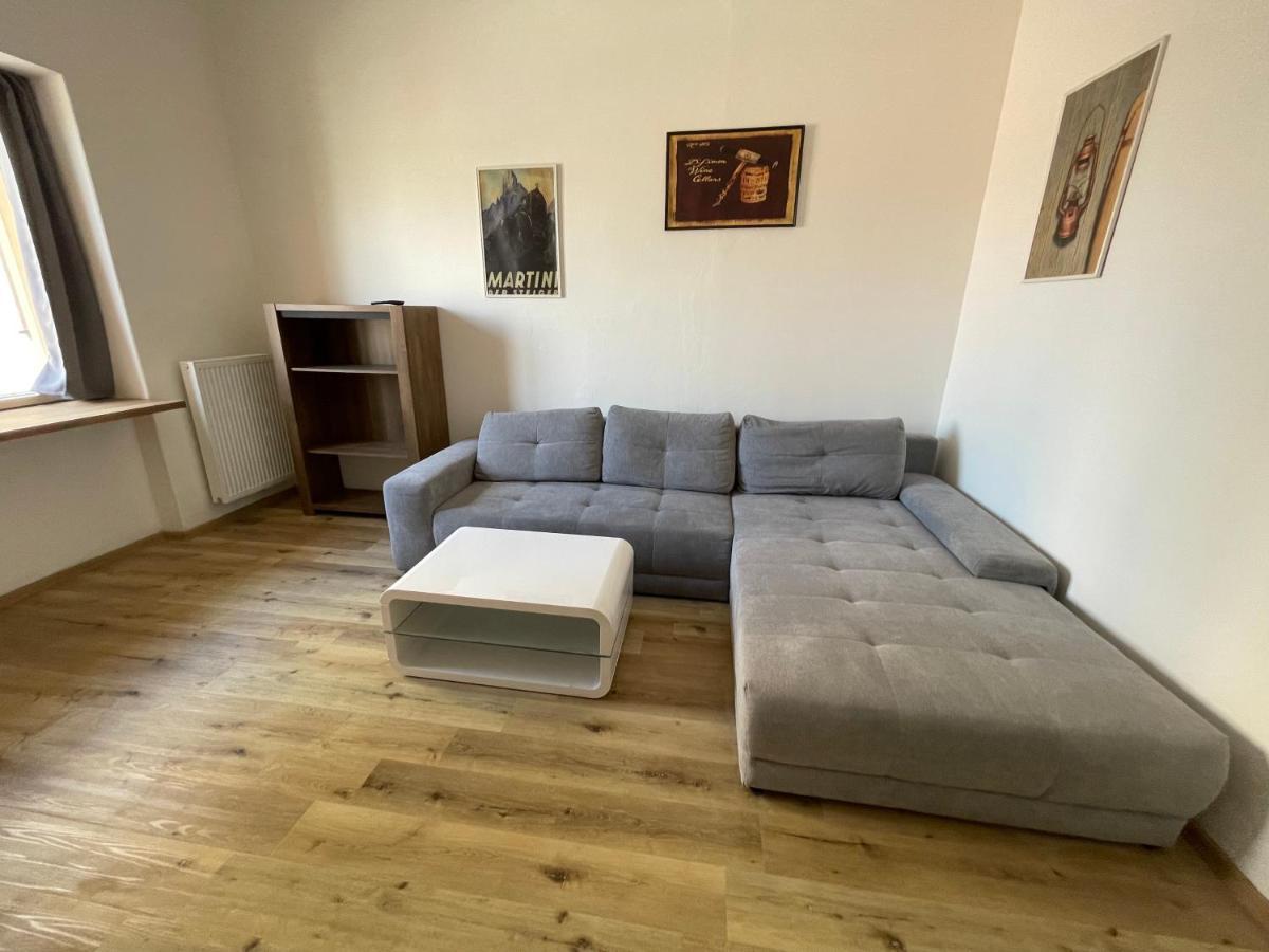 Garsoniera Ostrava City Centr, Na Hradbach 118 Bagian luar foto