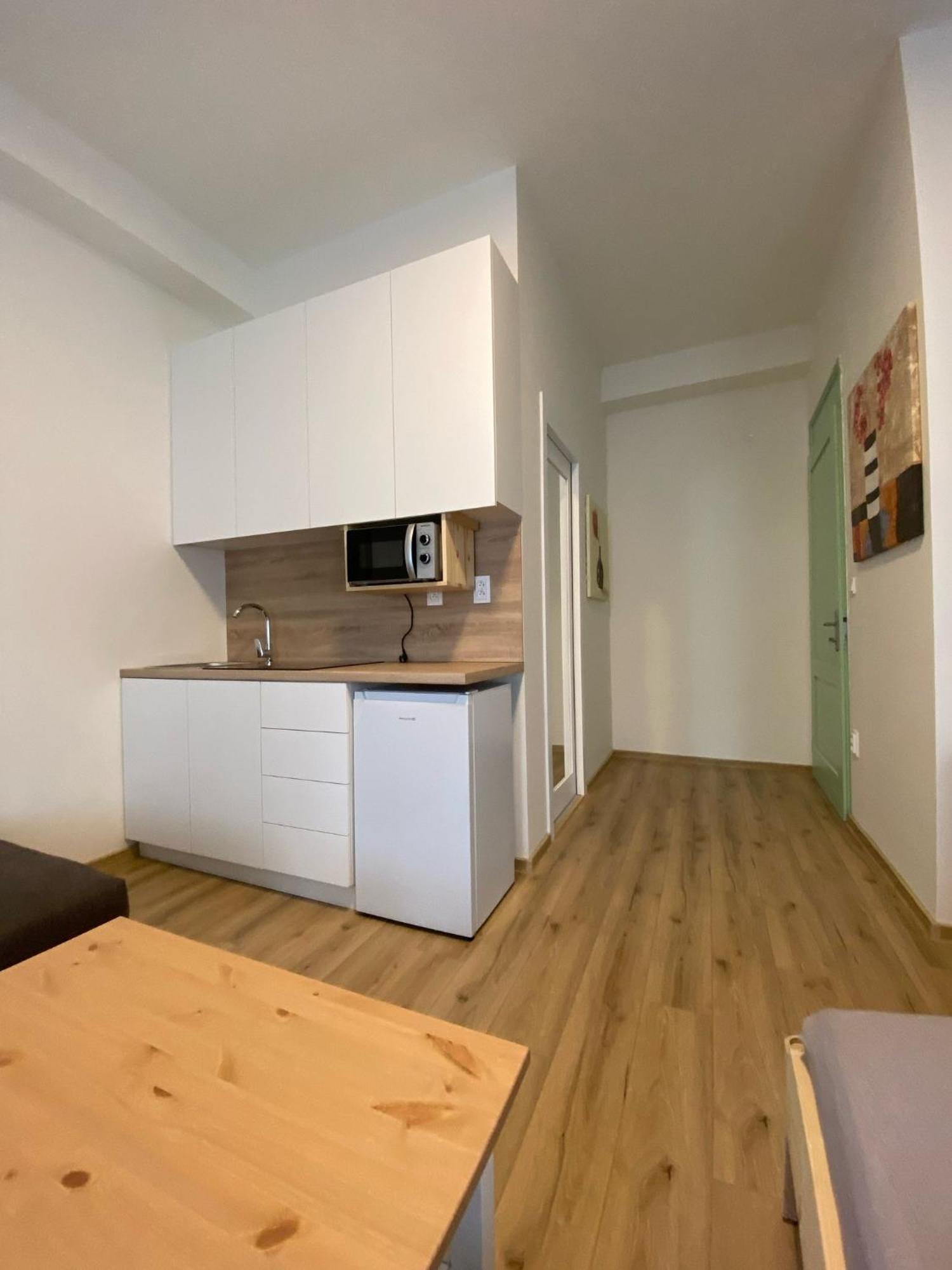 Garsoniera Ostrava City Centr, Na Hradbach 118 Bagian luar foto