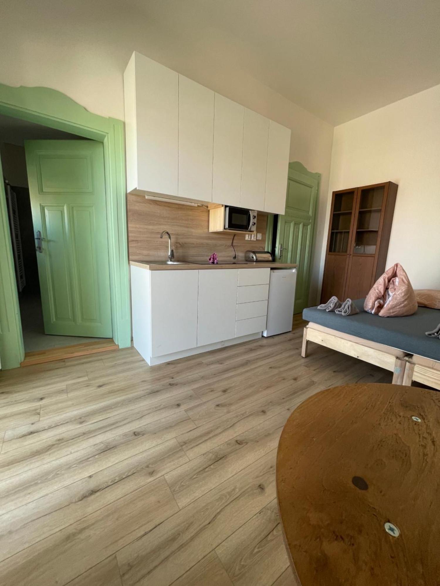 Garsoniera Ostrava City Centr, Na Hradbach 118 Bagian luar foto