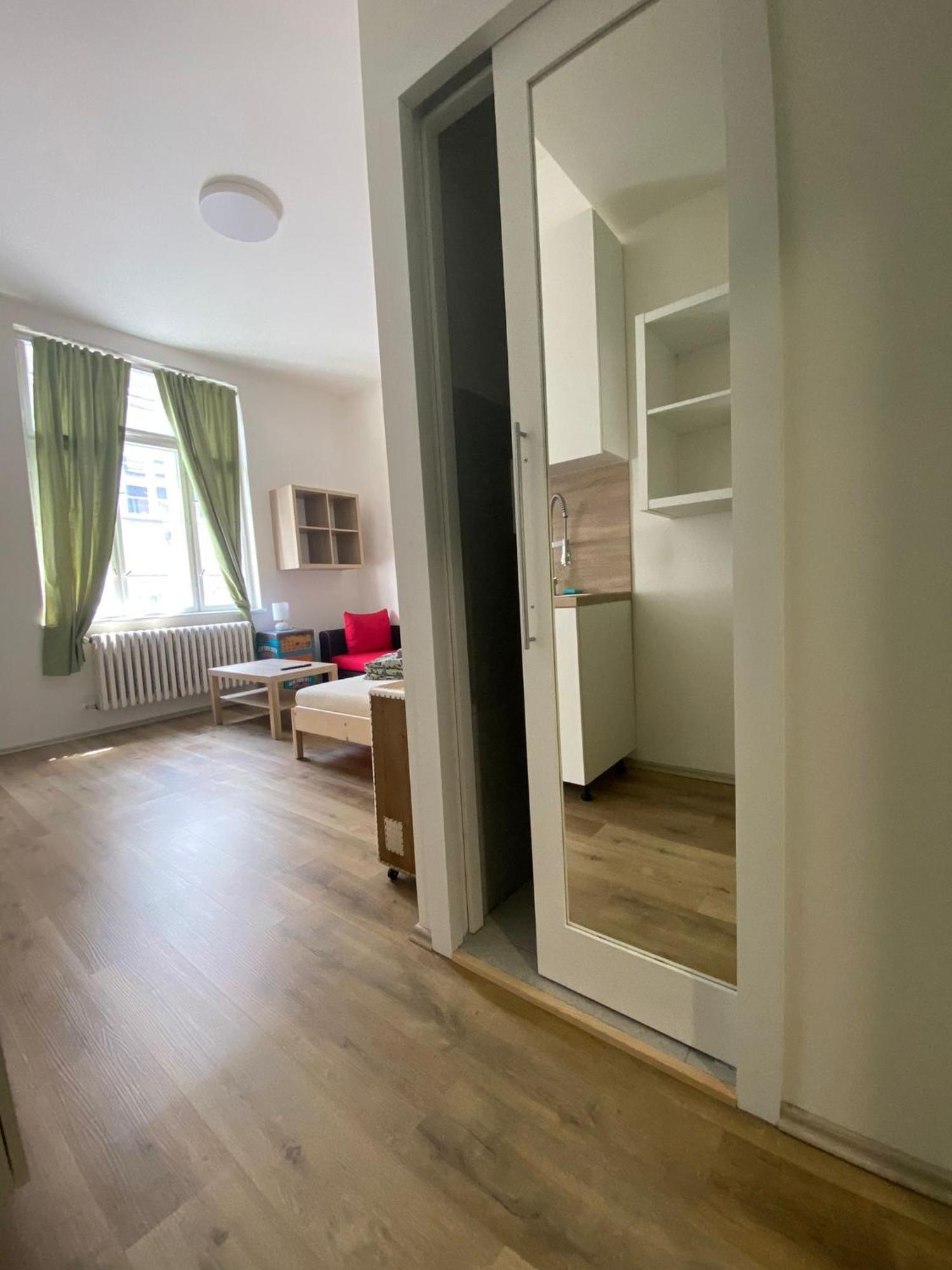 Garsoniera Ostrava City Centr, Na Hradbach 118 Bagian luar foto